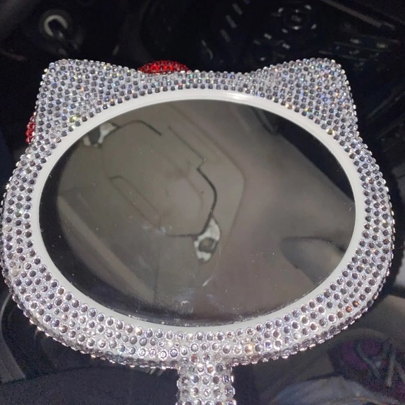HELLO KITTY BLING HANDHELD MIRROR - Picture 5 of 7